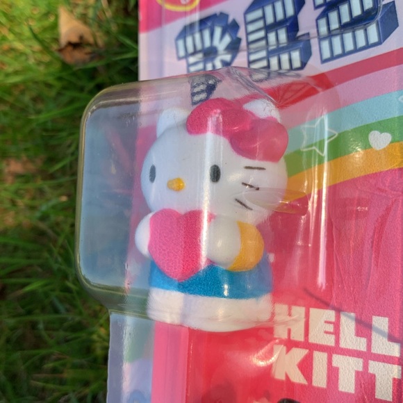 Hello kitty PEZ Vintage y2k sealed nos - Picture 8 of 10